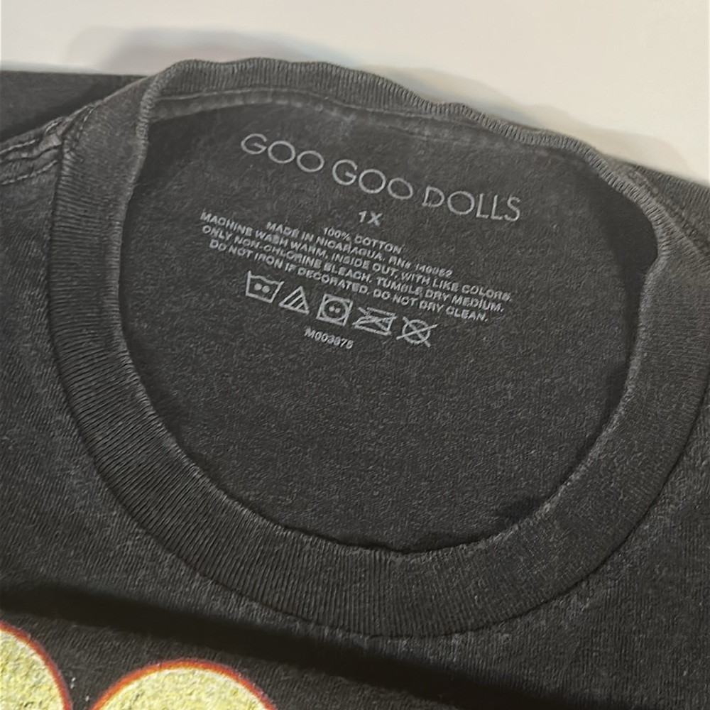 NWOT Goo Goo Dolls Graphic T-Shirt - Picture 3 of 9